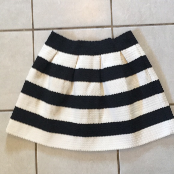 PLEATED SKIRT - Picture 4 of 7